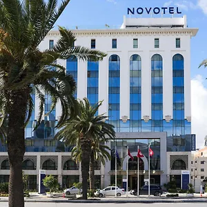novotel-tunis-mohamed-v.tunis-best-hotels.com/